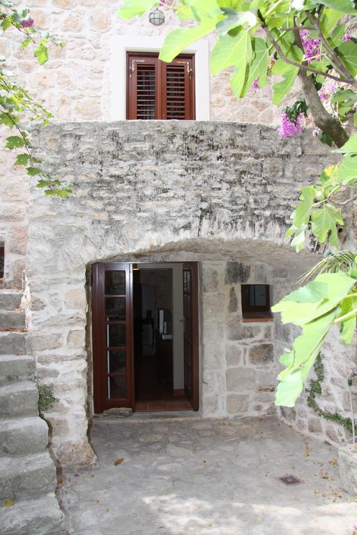 Villa Rustika Sutivan Exteriér fotografie