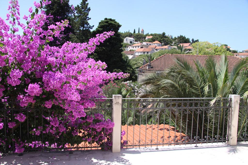 Villa Rustika Sutivan Exteriér fotografie