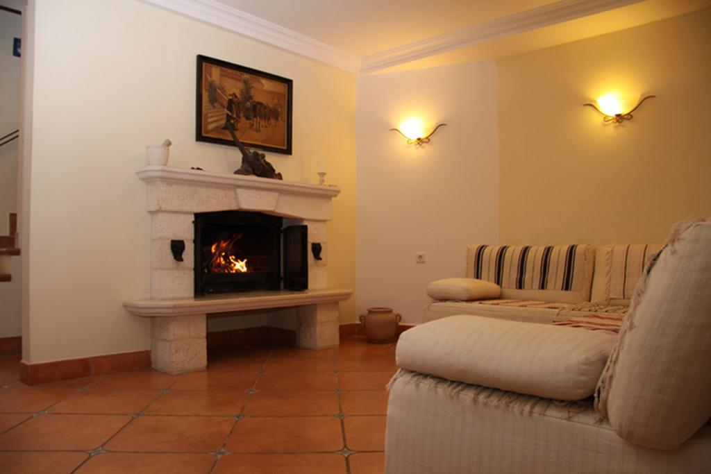Villa Rustika Sutivan Exteriér fotografie